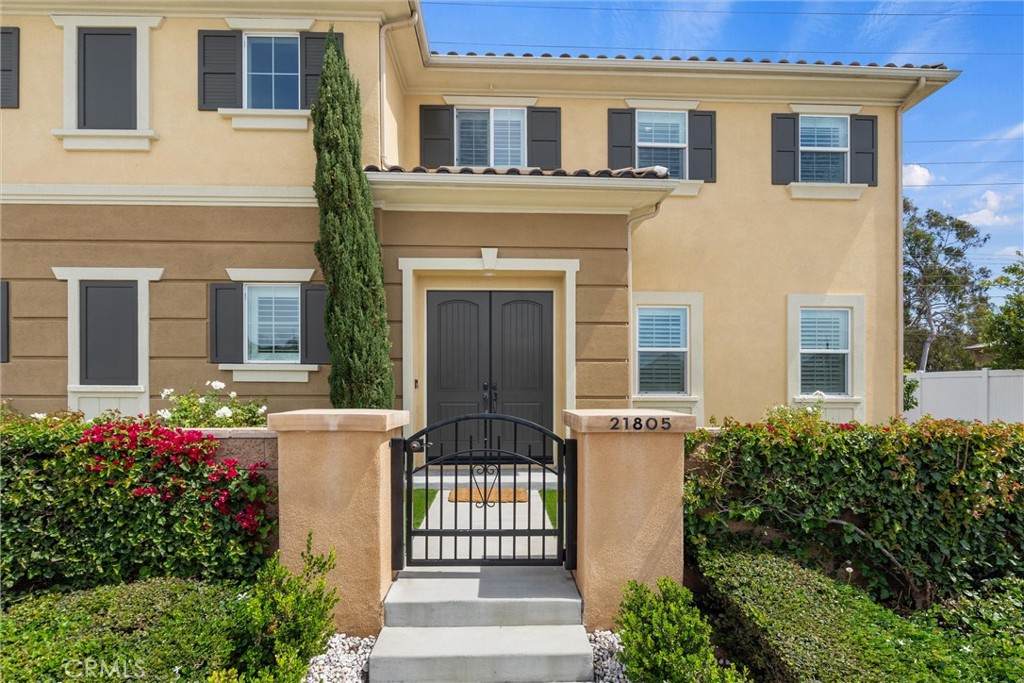 https://bt-photos.global.ssl.fastly.net/socal/orig_boomver_1_422838407-2.jpg