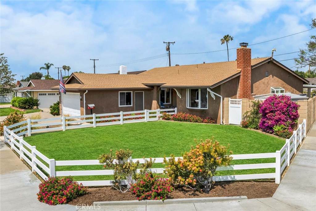 https://bt-photos.global.ssl.fastly.net/socal/orig_boomver_1_422843085-2.jpg