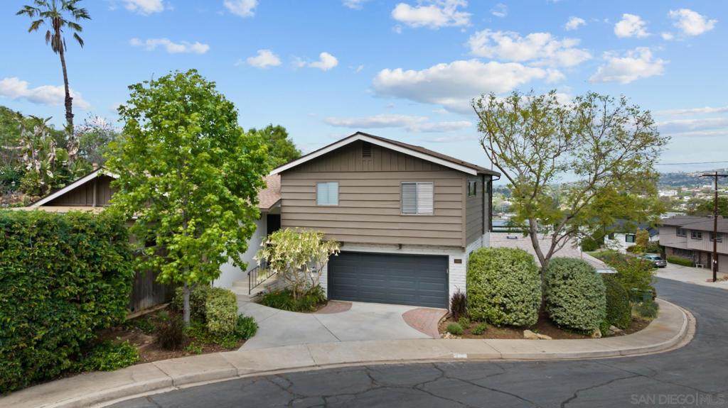 3960 Apore St - Photo 1