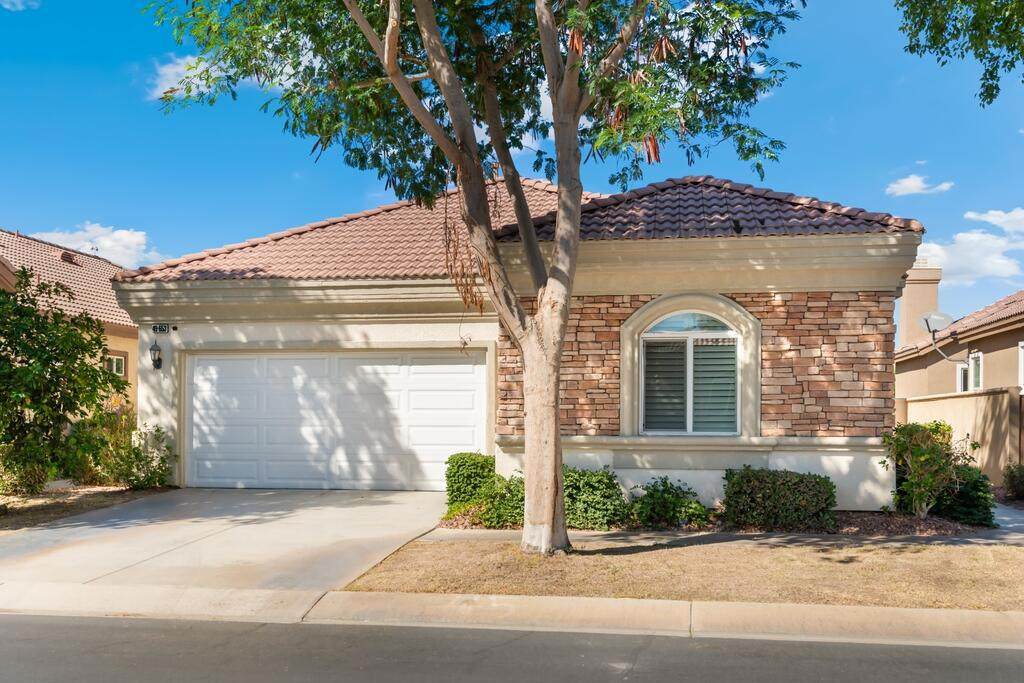 49653 Wayne Street - Photo 1