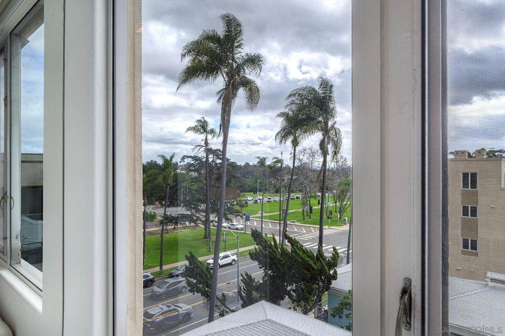 https://bt-photos.global.ssl.fastly.net/socal/orig_boomver_1_422923145-2.jpg