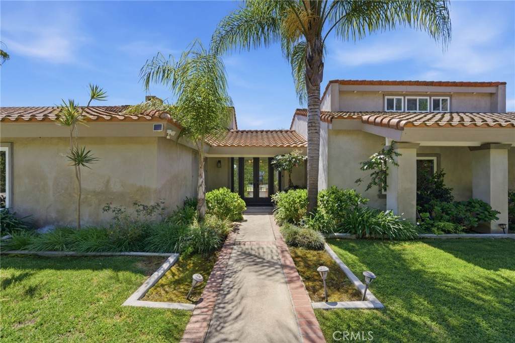 https://bt-photos.global.ssl.fastly.net/socal/orig_boomver_1_422925204-2.jpg