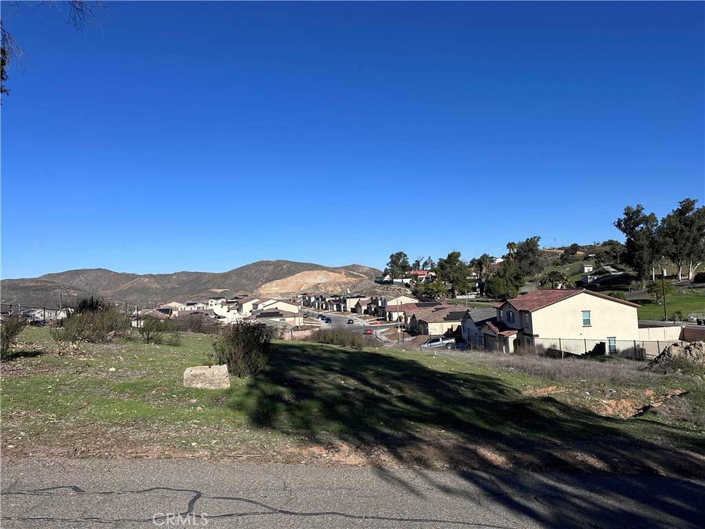 https://bt-photos.global.ssl.fastly.net/socal/orig_boomver_1_422929499-2.jpg