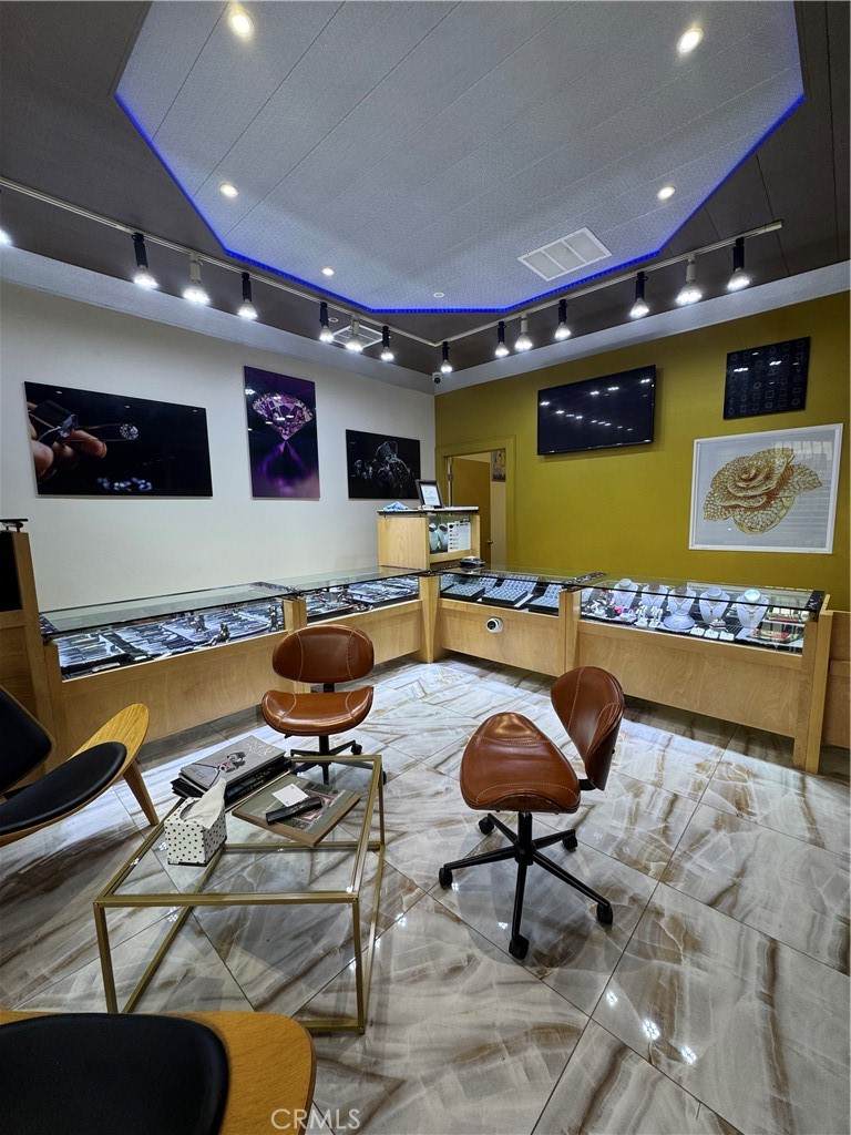 https://bt-photos.global.ssl.fastly.net/socal/orig_boomver_1_422936992-2.jpg