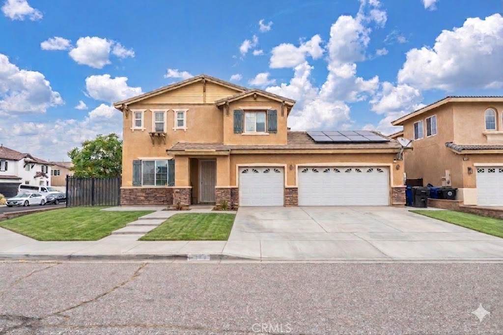 11746 Grotto Hills - Photo 1