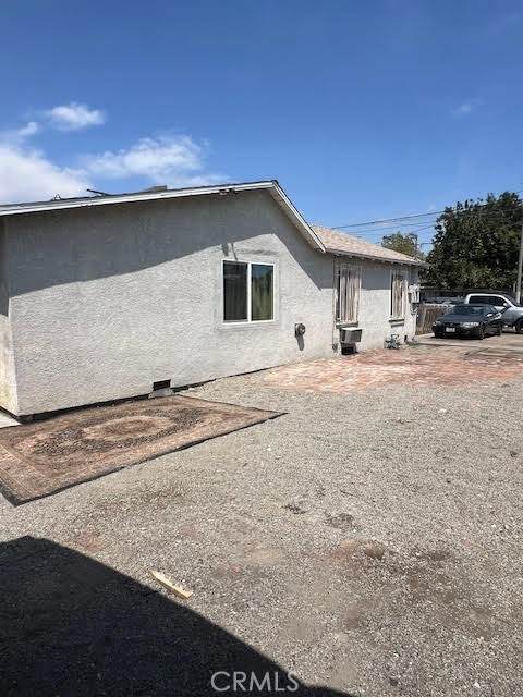 9709 Maie Avenue - Photo 1