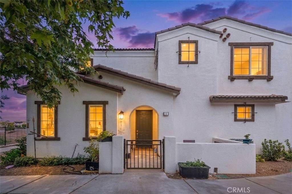 15922 Lasselle Street - Photo 1