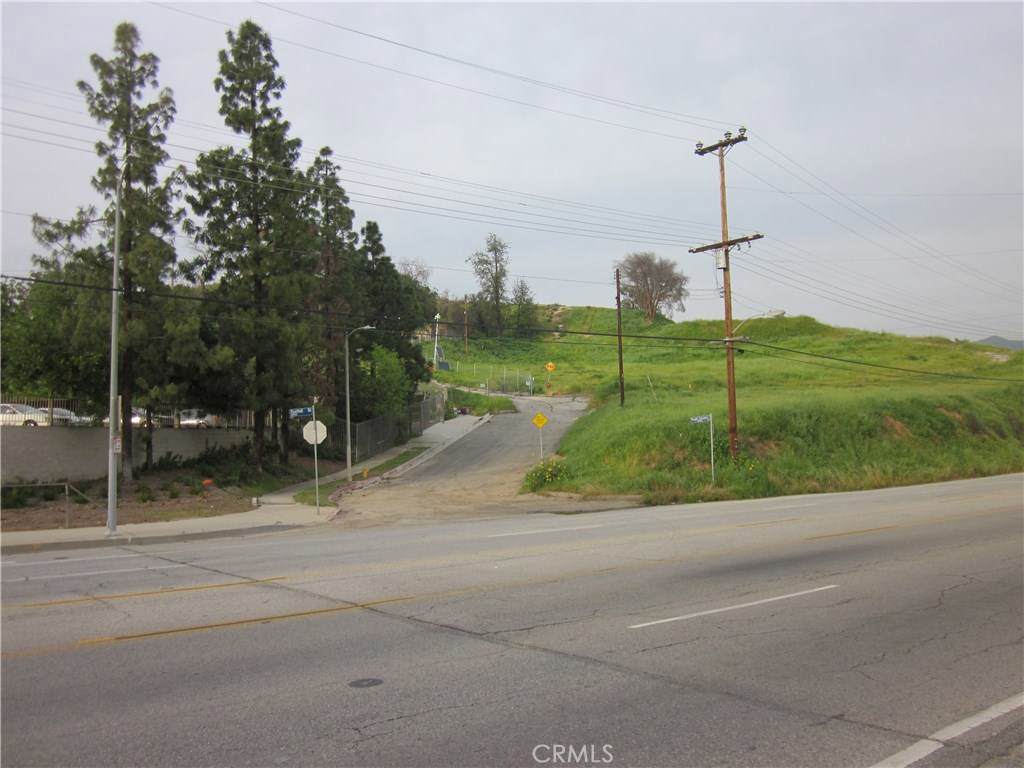 11819 Kagel Canyon - Photo 1