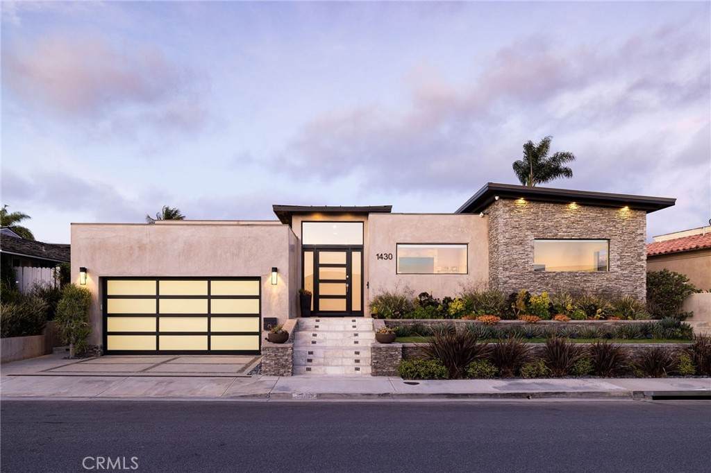 1430 Dolphin Terrace - Photo 1