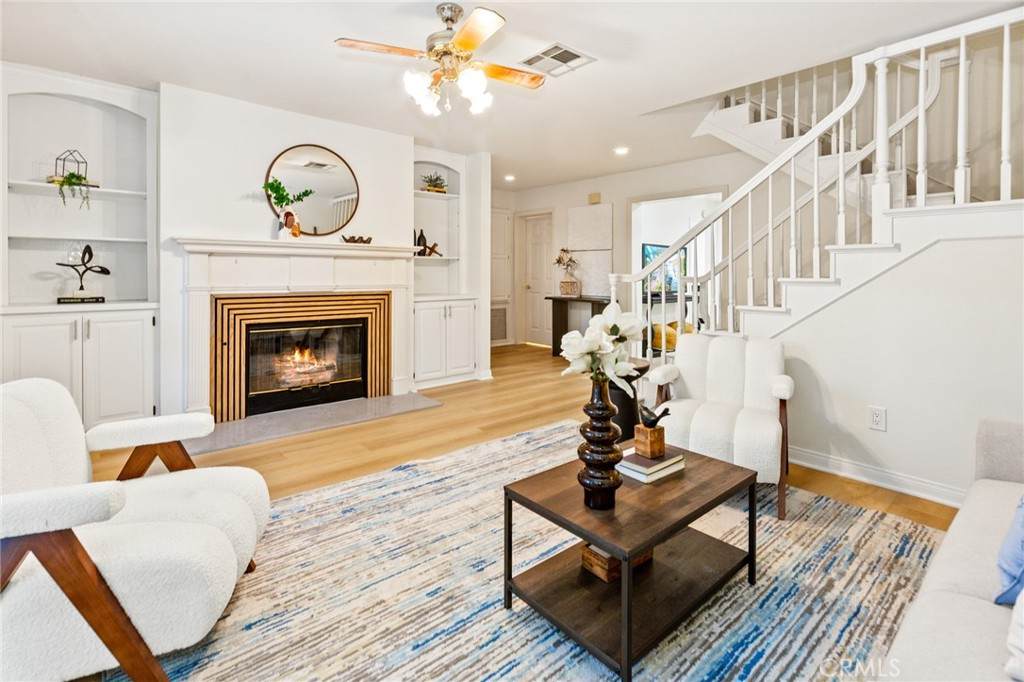 1006 Via Zapata - Photo 1