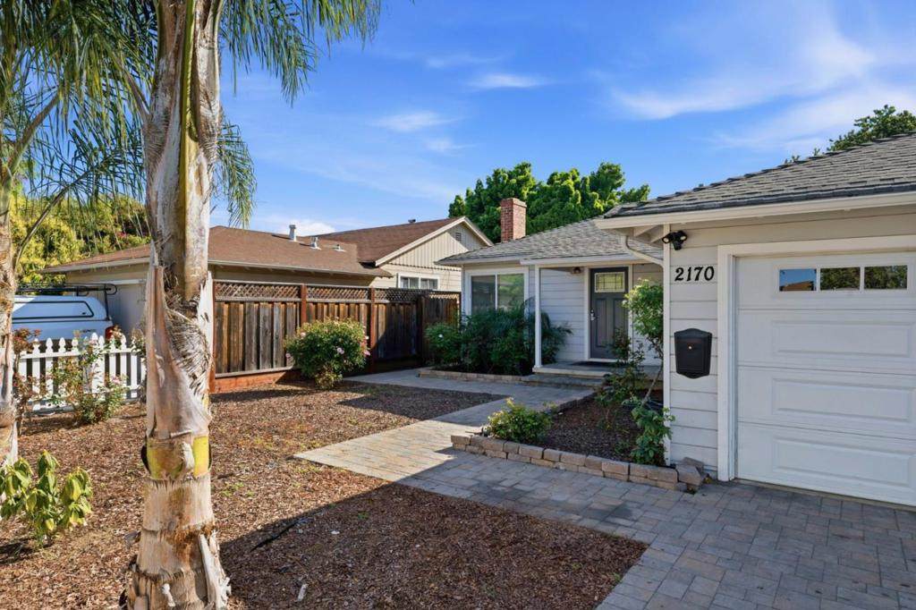 https://bt-photos.global.ssl.fastly.net/socal/orig_boomver_1_423043399-2.jpg