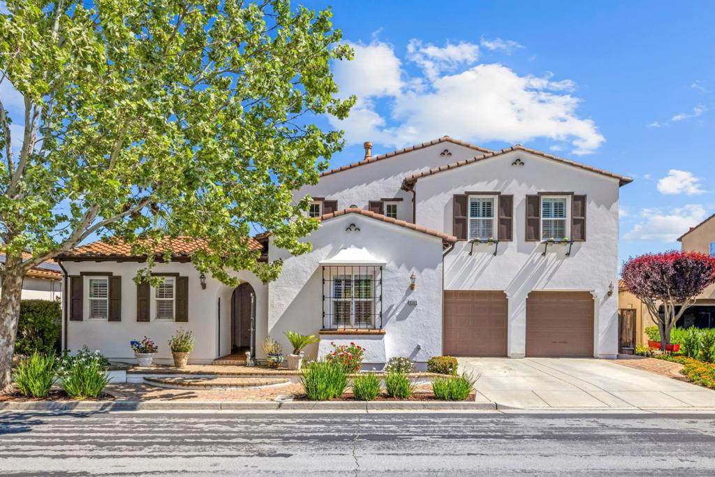 6560 Eagle Ridge Court - Photo 1