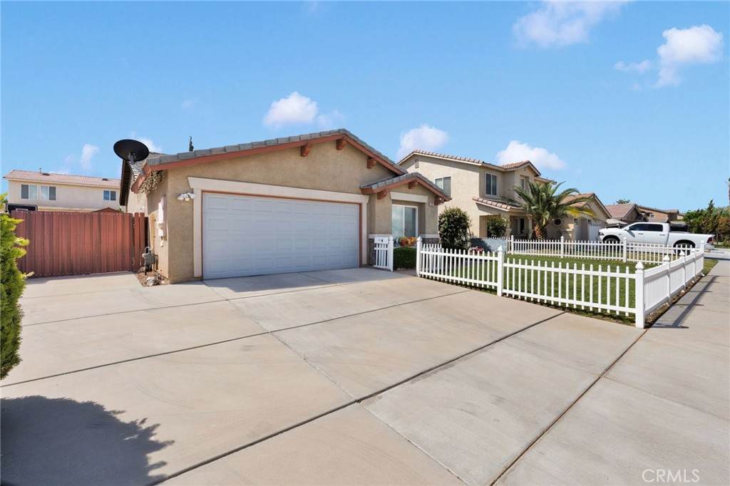 https://bt-photos.global.ssl.fastly.net/socal/orig_boomver_2_423065456-2.jpg