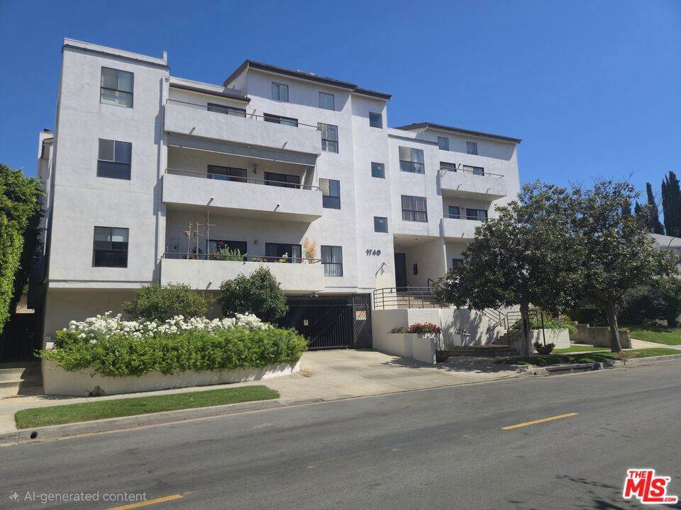 1740 Malcolm Avenue - Photo 1