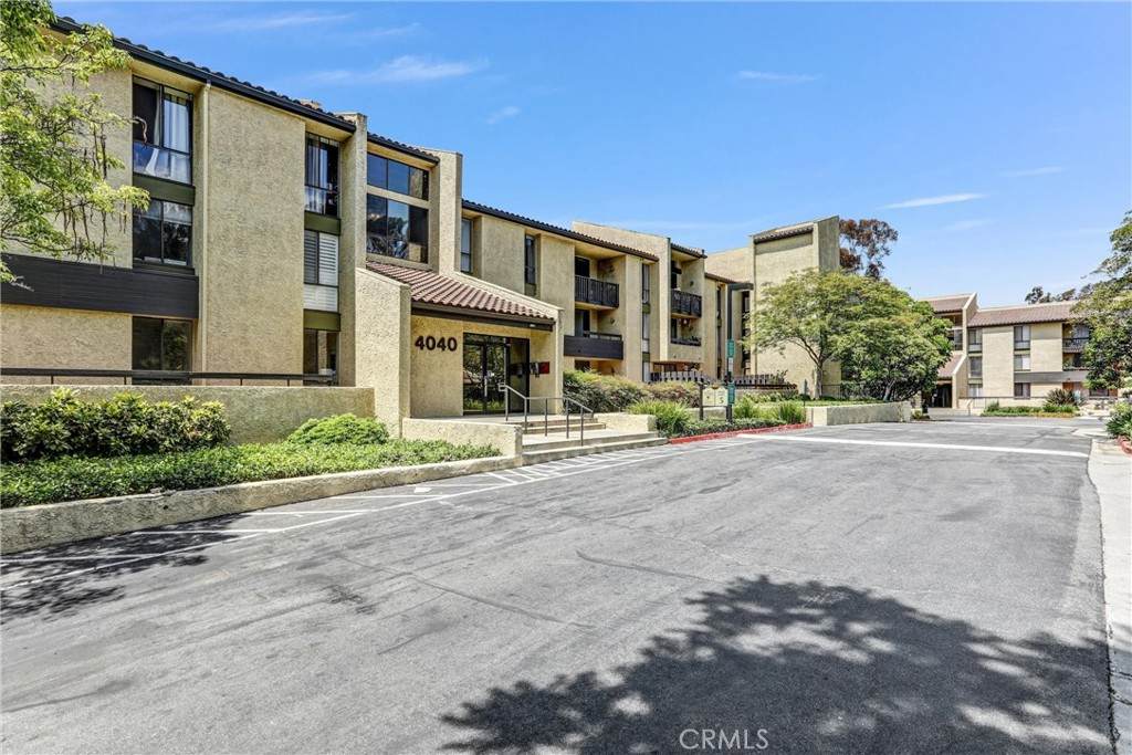https://bt-photos.global.ssl.fastly.net/socal/orig_boomver_2_423085506-2.jpg