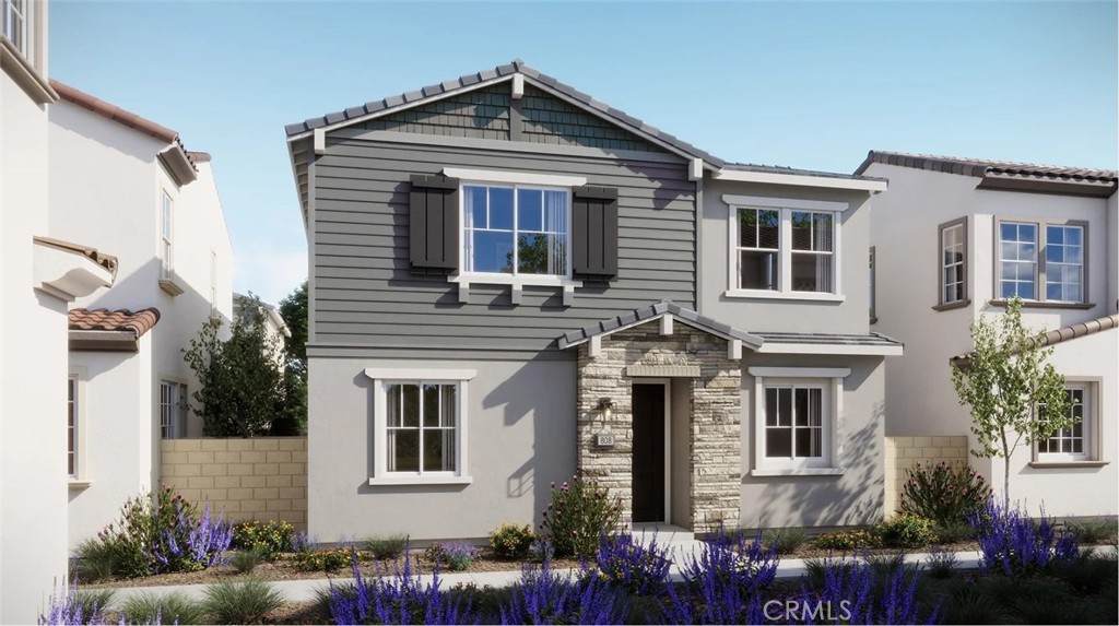 2213 Aneto Way - Photo 1