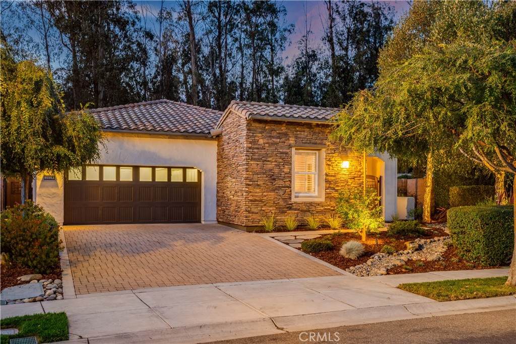 1018 Joseph Court - Photo 1