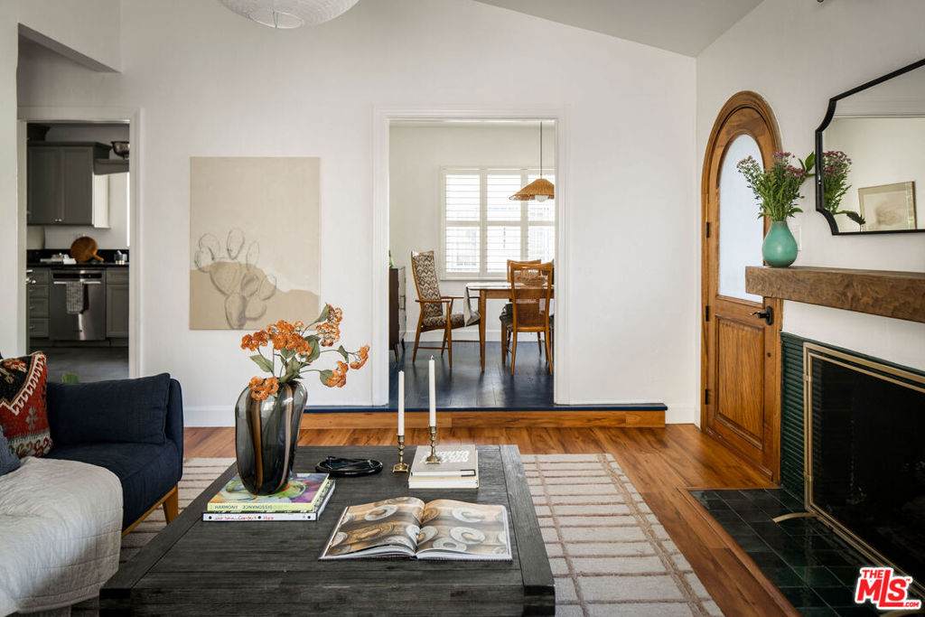 https://bt-photos.global.ssl.fastly.net/socal/orig_boomver_1_423118687-2.jpg
