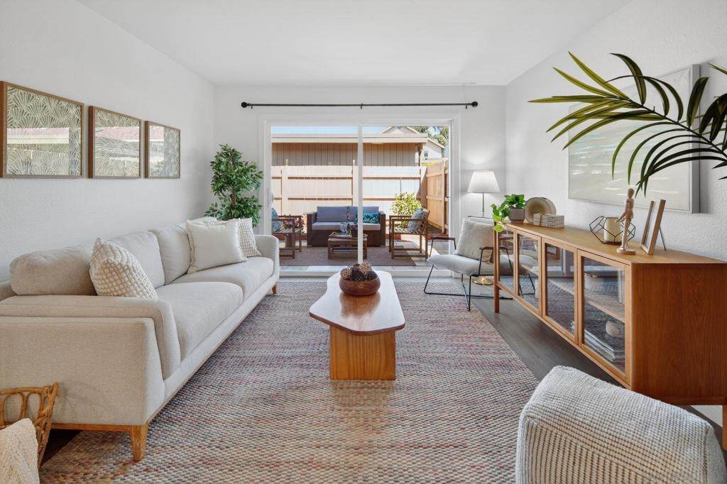 8034 Linda Vista - Photo 1