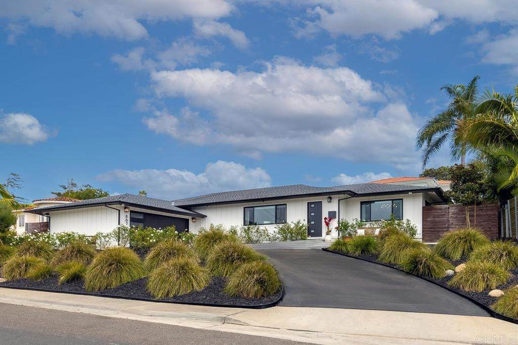 8675 Glenwick Lane - Photo 1