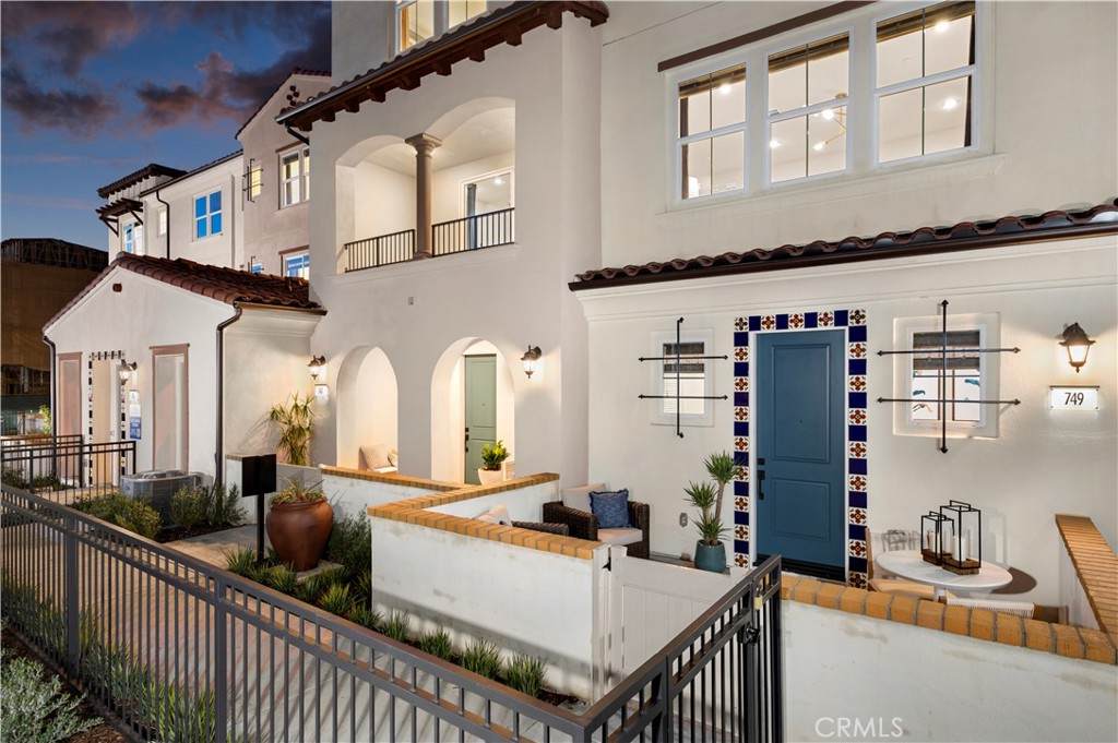 https://bt-photos.global.ssl.fastly.net/socal/orig_boomver_1_423163747-2.jpg