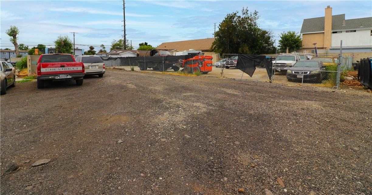 https://bt-photos.global.ssl.fastly.net/socal/orig_boomver_1_423172622-2.jpg