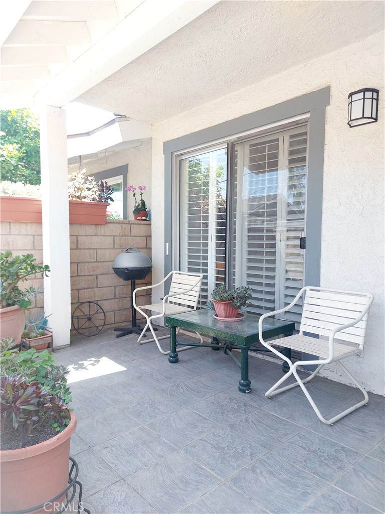 https://bt-photos.global.ssl.fastly.net/socal/orig_boomver_1_423175580-2.jpg