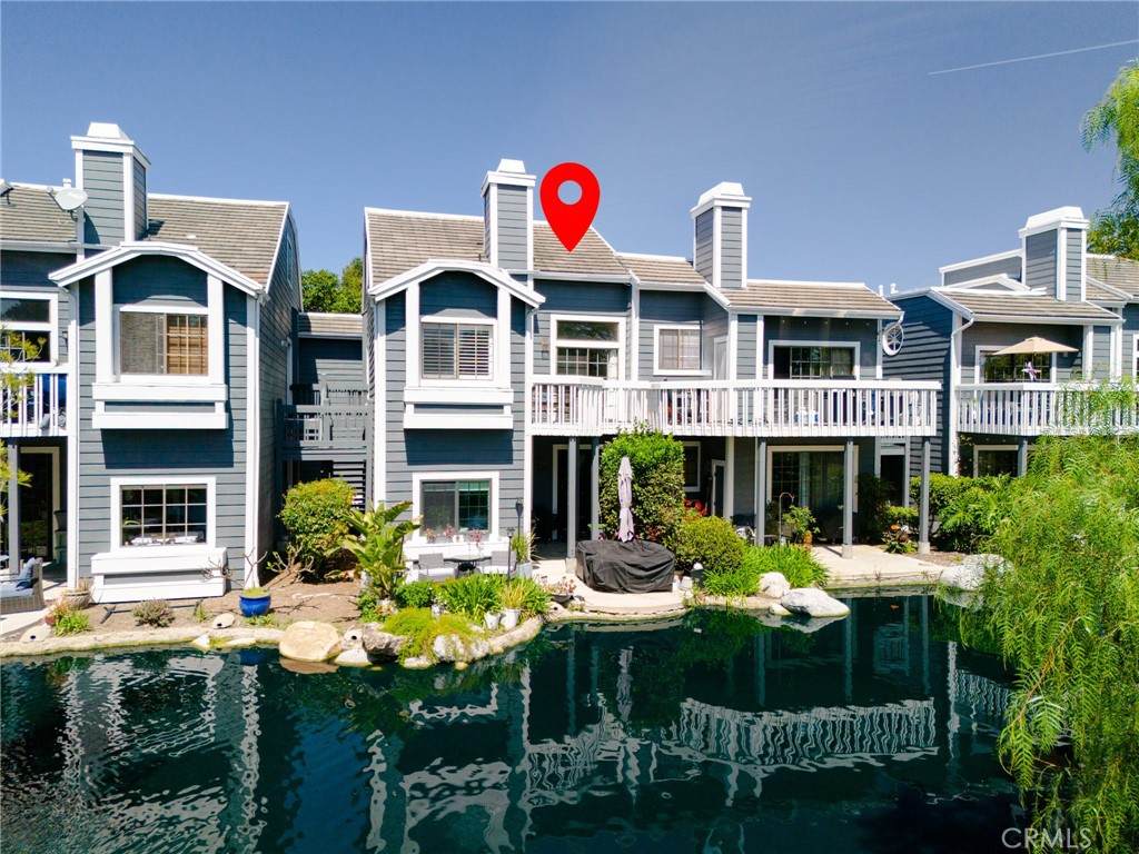 8192 Sandcove - Photo 1