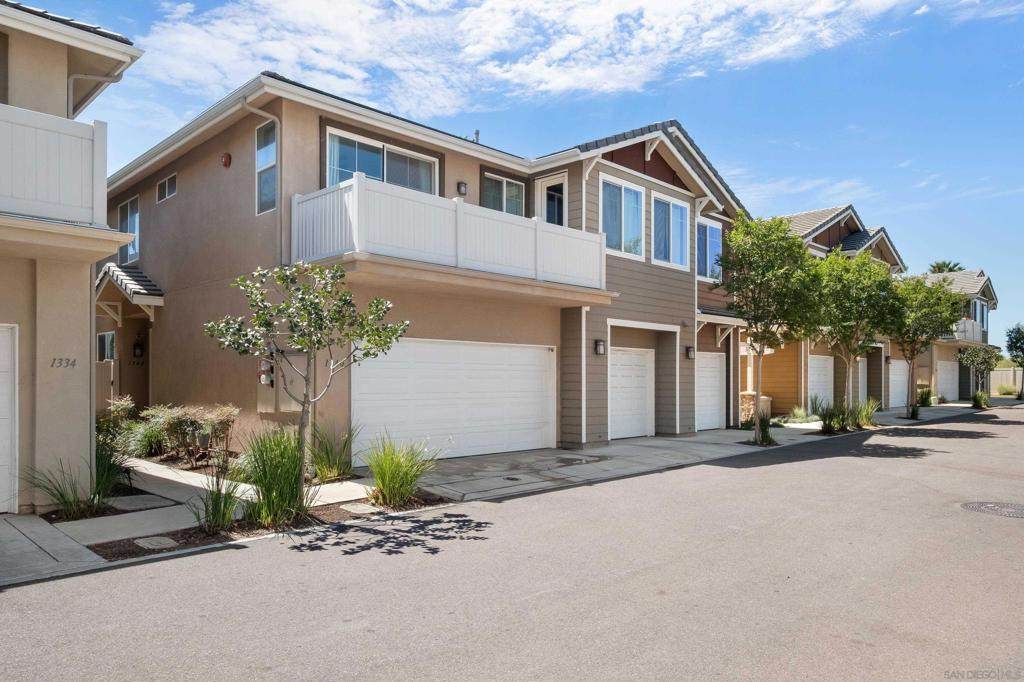 https://bt-photos.global.ssl.fastly.net/socal/orig_boomver_1_423178598-2.jpg