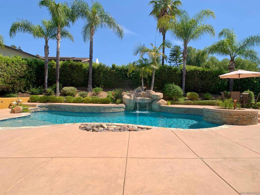 https://bt-photos.global.ssl.fastly.net/socal/orig_boomver_1_423186190-2.jpg