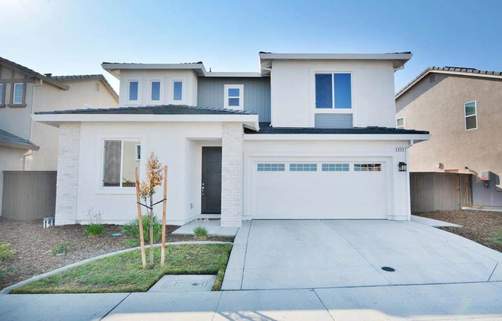 809 Big Range Way - Photo 1