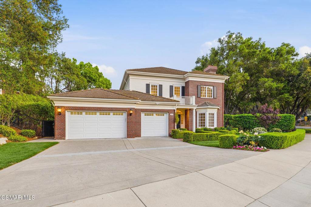 196 Lake Sherwood Drive - Photo 1