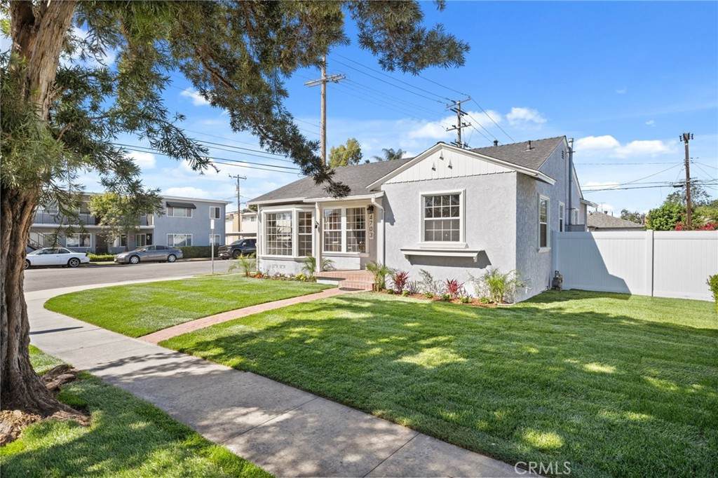 https://bt-photos.global.ssl.fastly.net/socal/orig_boomver_1_423307780-2.jpg