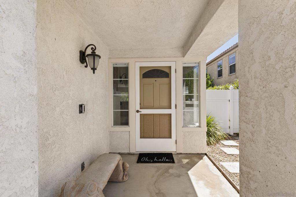 https://bt-photos.global.ssl.fastly.net/socal/orig_boomver_1_423319427-3.jpg