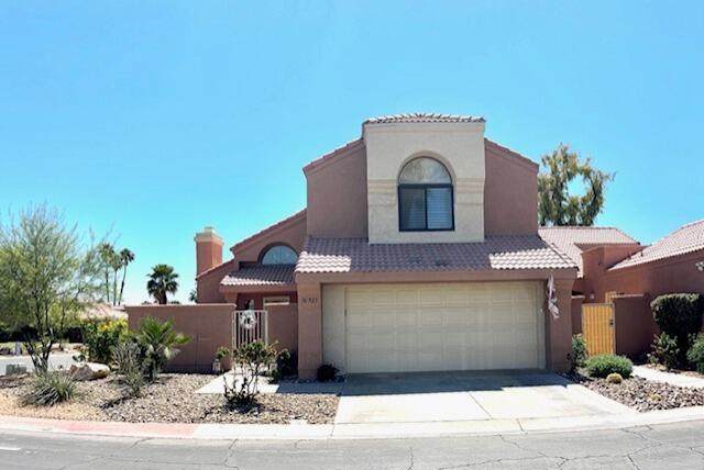 76923 Turendot Street - Photo 1