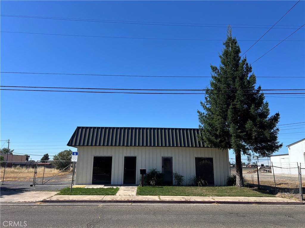 444 Broadway - Photo 1