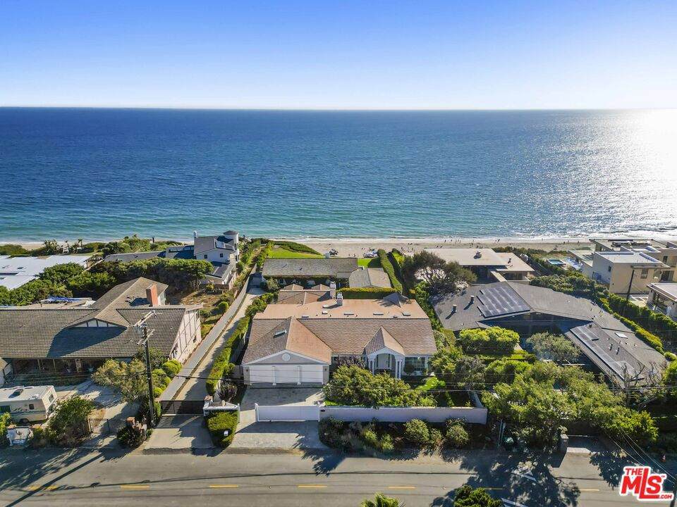 7335 Birdview Avenue - Photo 1