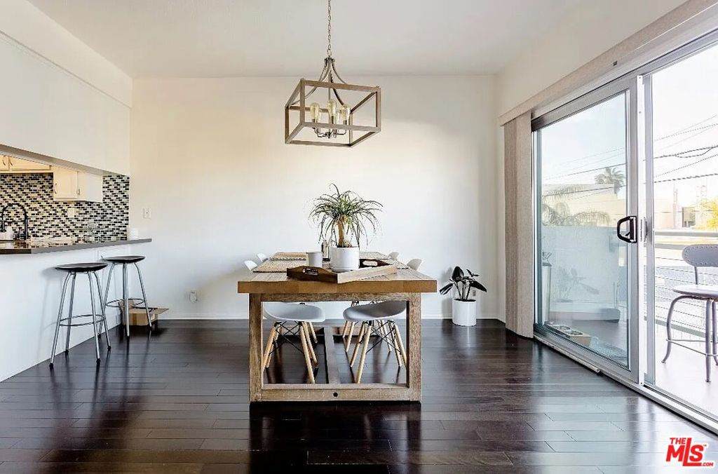 https://bt-photos.global.ssl.fastly.net/socal/orig_boomver_1_423637088-2.jpg