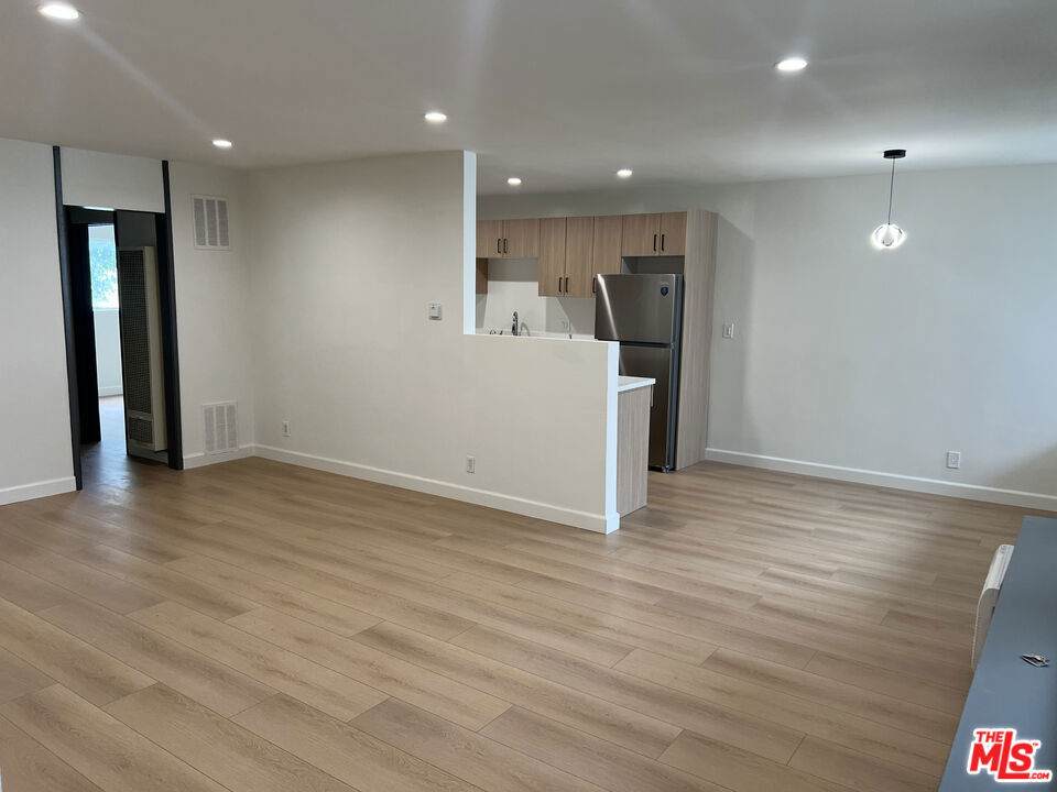 1253 Hayworth Avenue - Photo 1