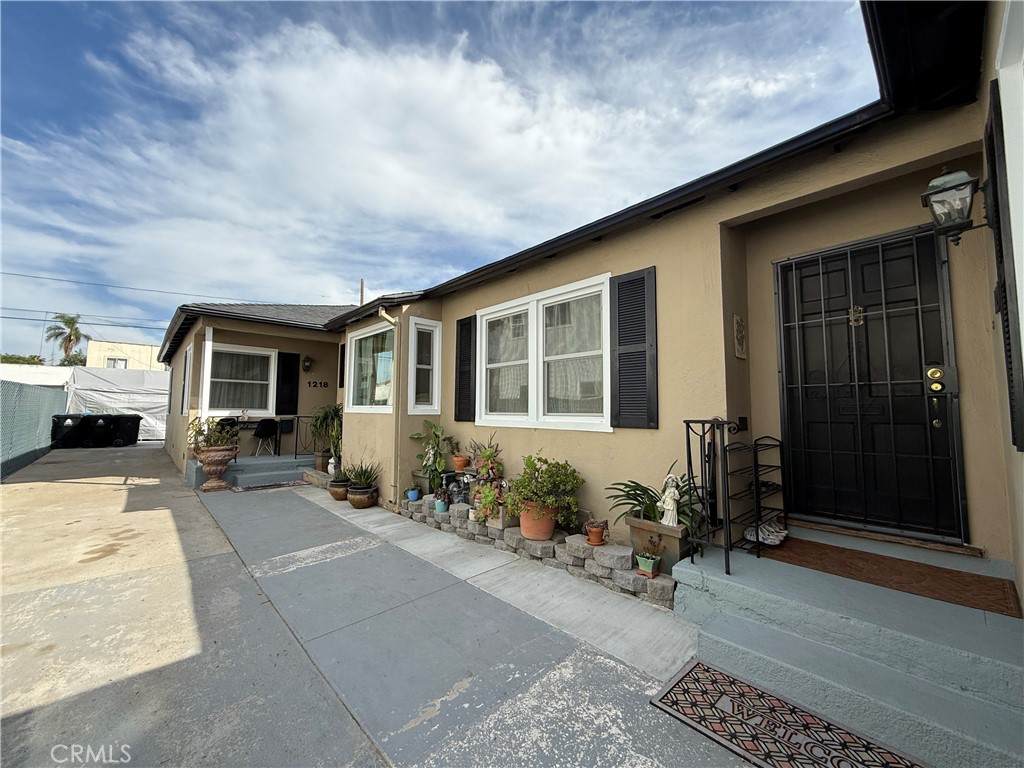 1216 Cochran - Photo 1