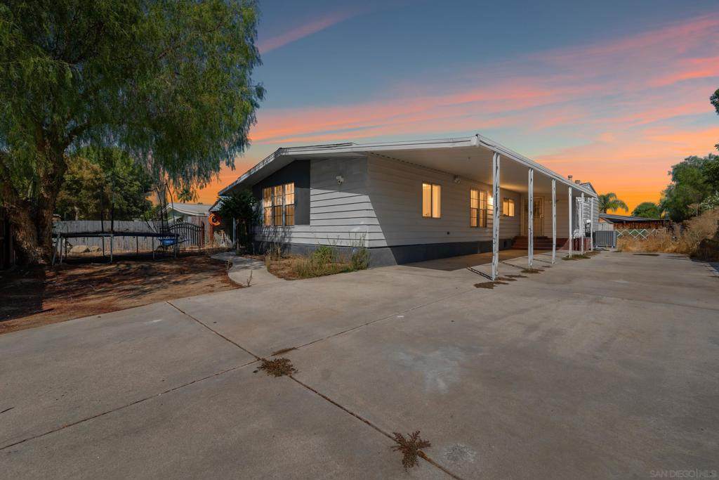 26091 San Quintin Rd - Photo 1