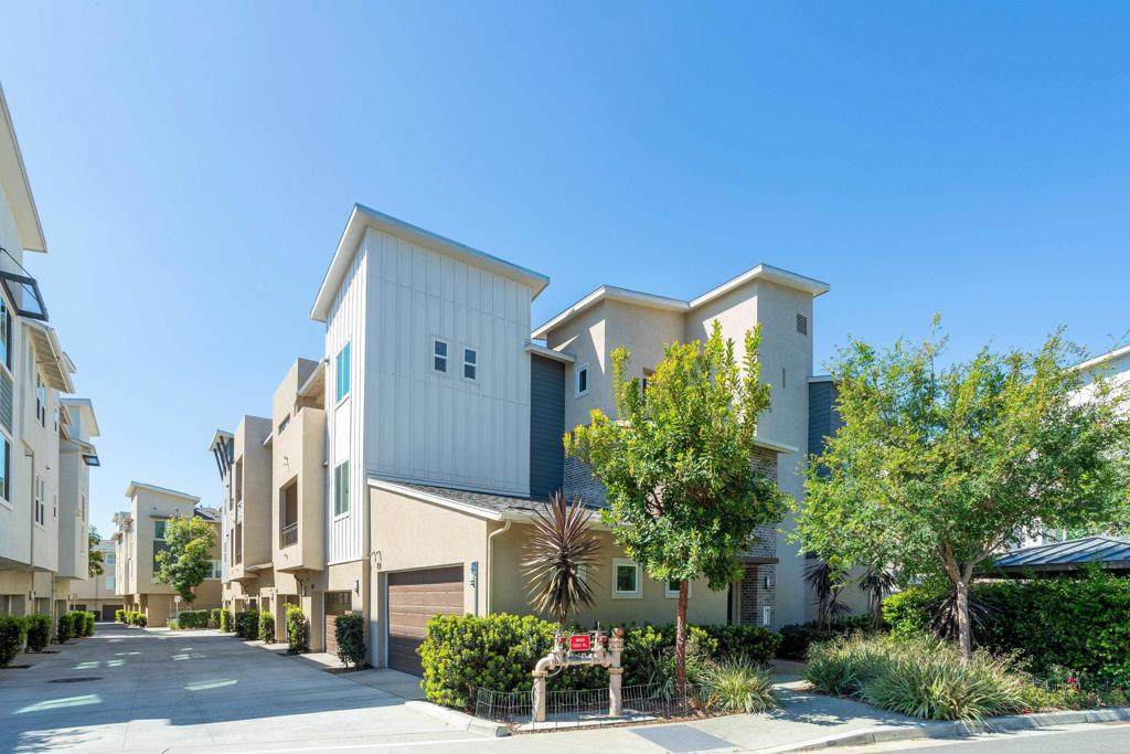 6042 Colt Place - Photo 1