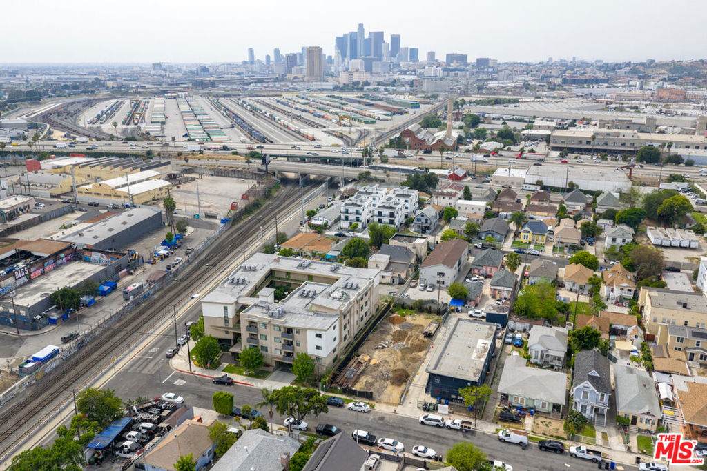 https://bt-photos.global.ssl.fastly.net/socal/orig_boomver_1_424123117-3.jpg