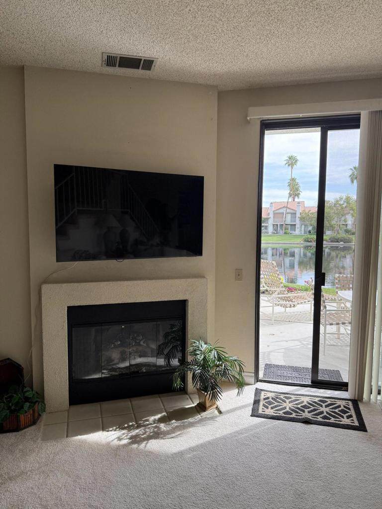 https://bt-photos.global.ssl.fastly.net/socal/orig_boomver_1_424388308-2.jpg