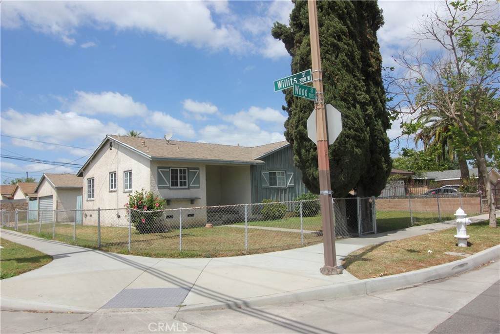 https://bt-photos.global.ssl.fastly.net/socal/orig_boomver_1_424443908-2.jpg