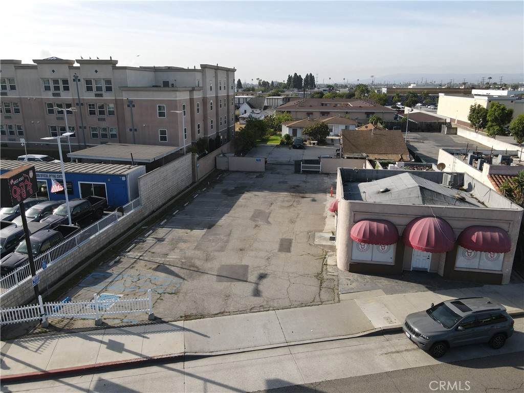 https://bt-photos.global.ssl.fastly.net/socal/orig_boomver_1_424553910-2.jpg