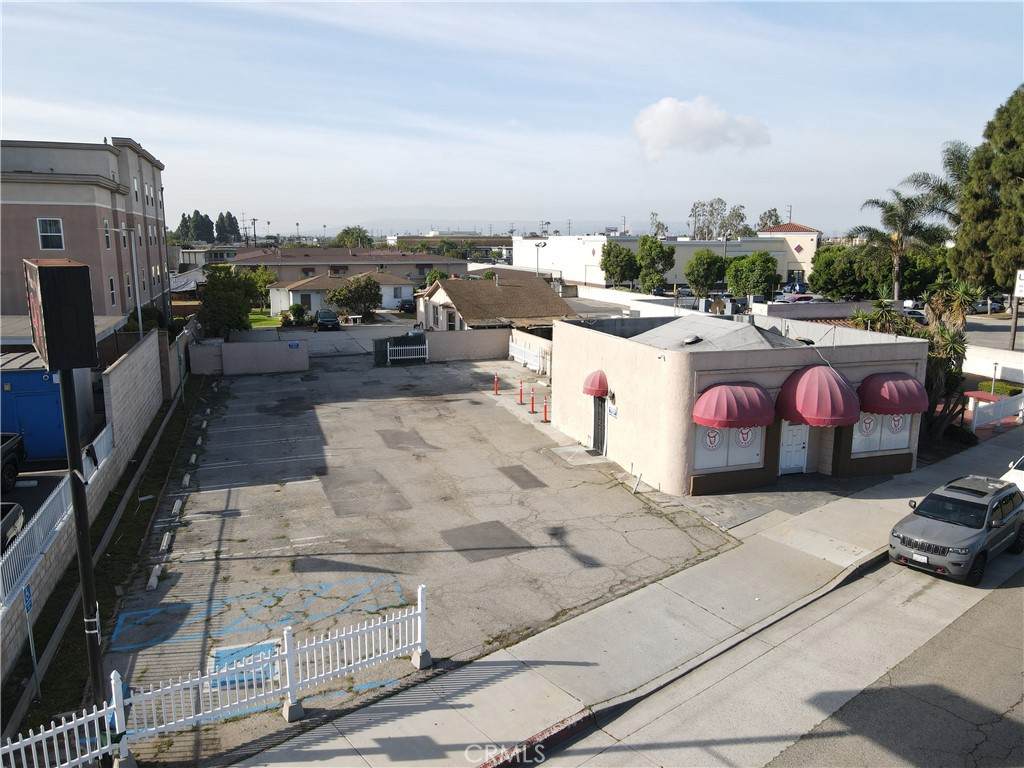 https://bt-photos.global.ssl.fastly.net/socal/orig_boomver_1_424553910-2.jpg