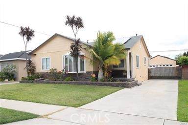 15754 Faculty Avenue - Photo 1