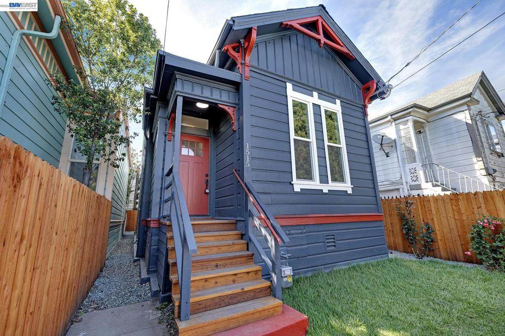 1515 Center St - Photo 1