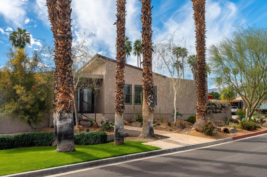 48910 Noline Place - Photo 1